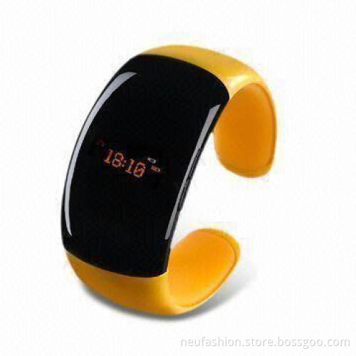 Yellow Bluetooth Bracelet Watch for Lady, with Cellphone, Various Colors are Available